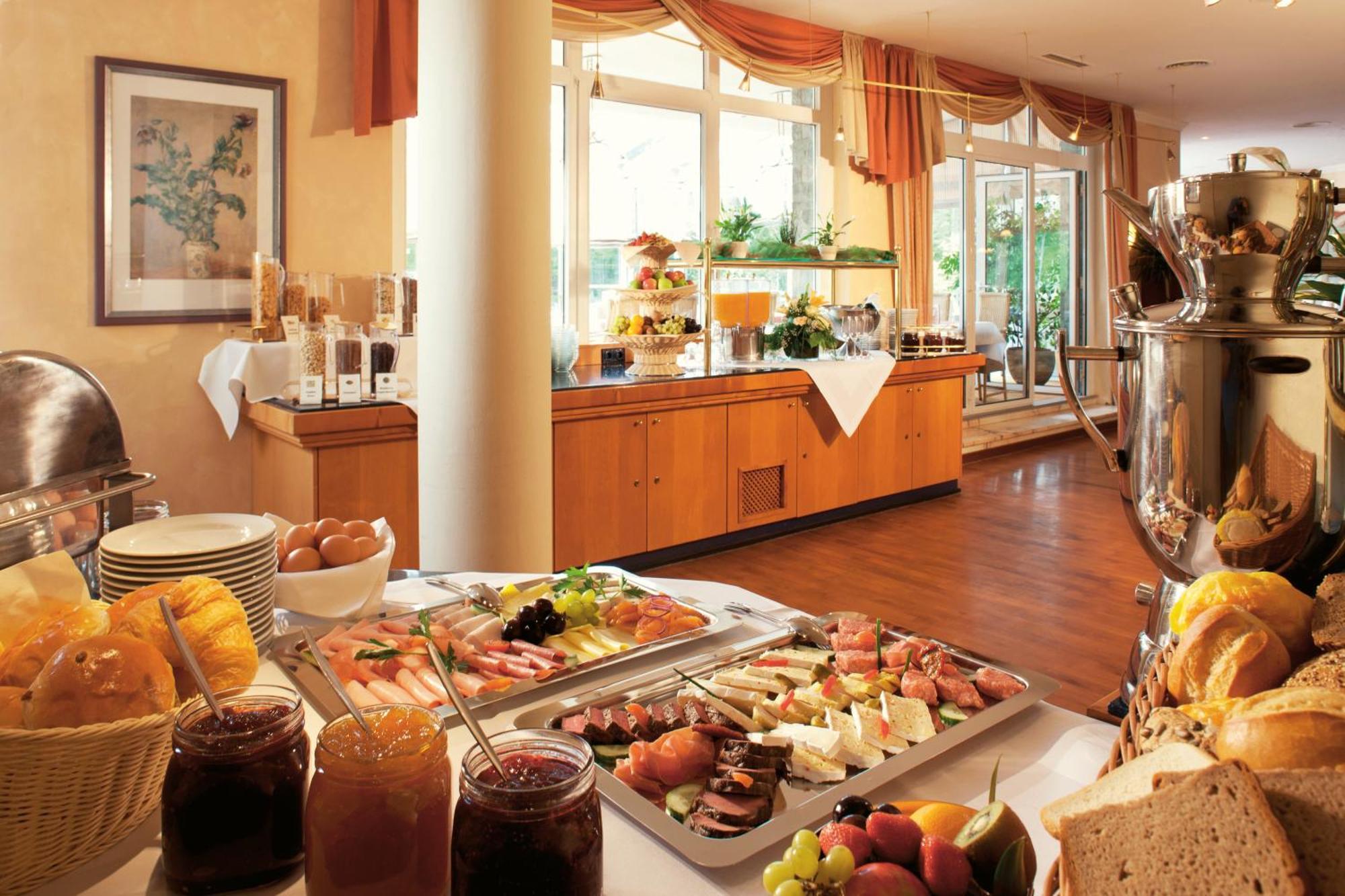 Vital Hotel Westfalen Therme Wellness Resort & Spa Bad Lippspringe Dış mekan fotoğraf