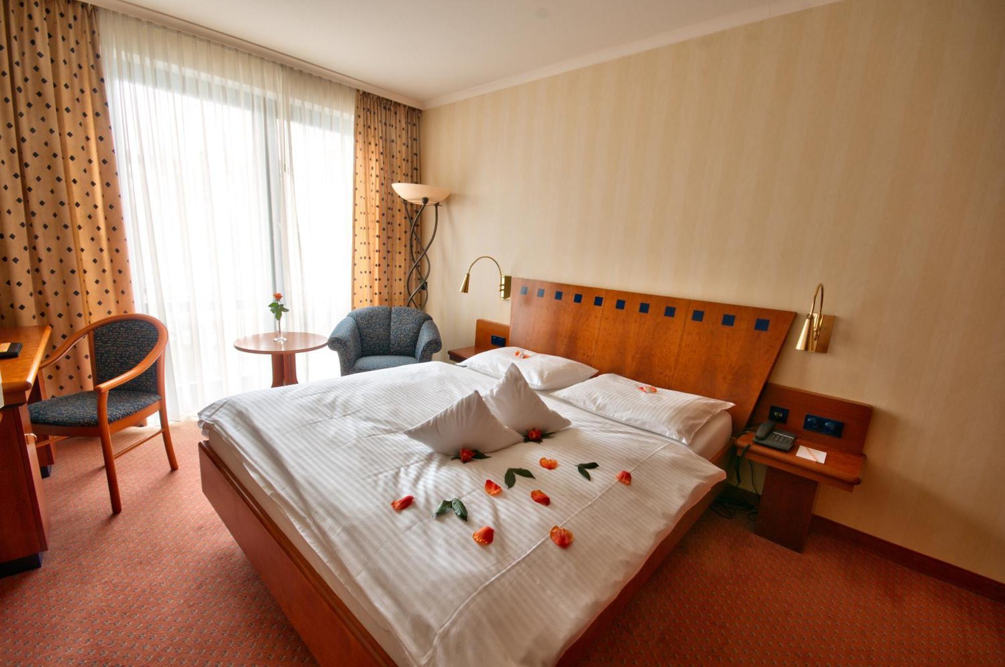 Vital Hotel Westfalen Therme Wellness Resort & Spa Bad Lippspringe Dış mekan fotoğraf